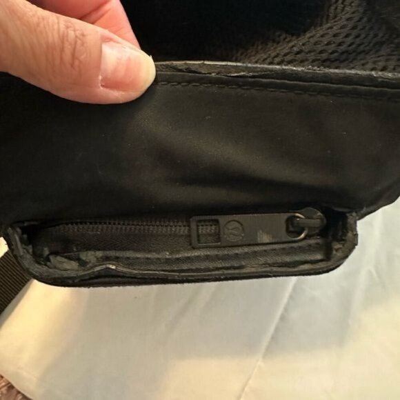 Lululemon All Set Mini Black Bucket - Picture 10 of 11